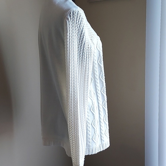 HAMSHIRE STUDIO (LUXELON) LG. KNIT SWEATER - Picture 2 of 6